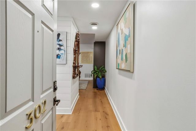 2632 Peachtree Road NW 302B, Atlanta, GA 30305