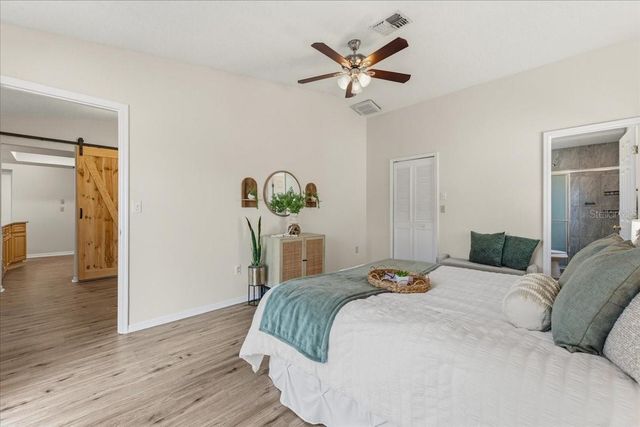 9267 92ND WAY, Seminole, FL 33777