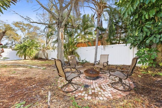 9267 92ND WAY, Seminole, FL 33777