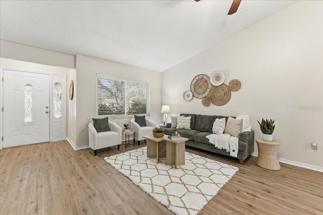 9267 92ND WAY, Seminole, FL 33777