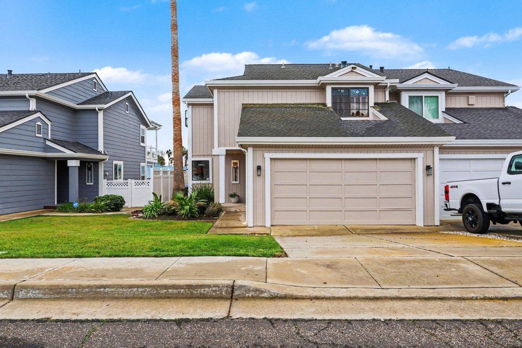 Image 1 of property listing at 5726 5726 Marlin Dr, Discovery Bay, CA 94505