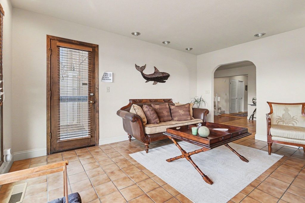 Image 19 of property listing at 5726 5726 Marlin Dr, Discovery Bay, CA 94505