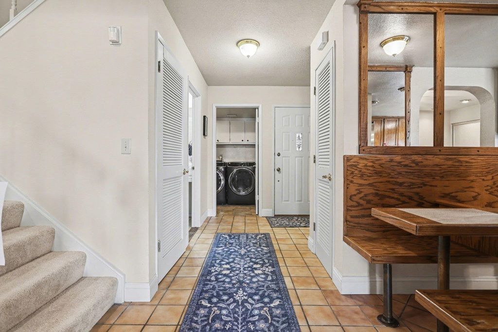 Image 3 of property listing at 5726 5726 Marlin Dr, Discovery Bay, CA 94505