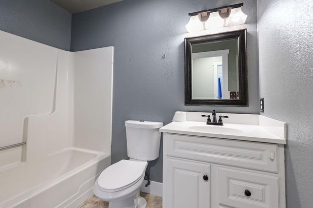 22402 River View Drive, Cottonwood, CA 96022