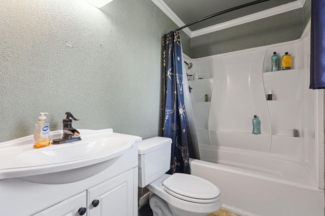 22402 River View Drive, Cottonwood, CA 96022