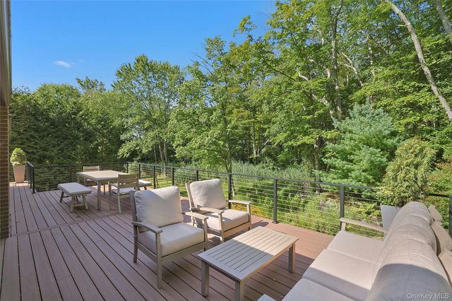 6 Killington Street, Chappaqua, NY 10514