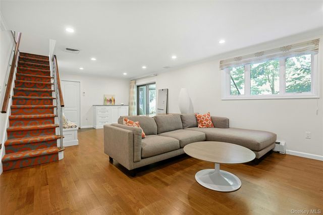 6 Killington Street, Chappaqua, NY 10514