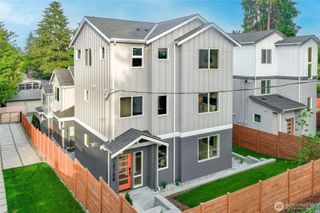 10708 Linden Avenue N, Seattle, WA 98133