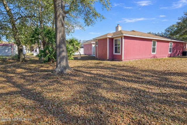 735 CHESTNUT OAK Drive, Jacksonville, FL 32218