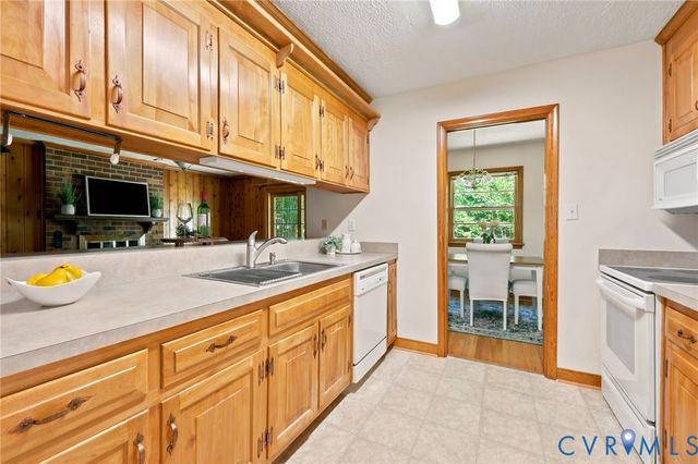 2721 Lammrich Rd, Chesterfield, VA 23231