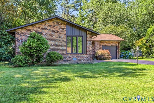 2721 Lammrich Rd, Chesterfield, VA 23231