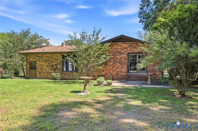 2721 Lammrich Rd, Chesterfield, VA 23231