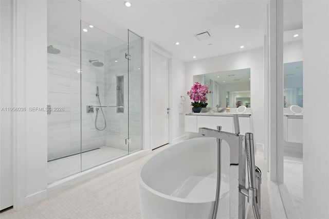 700 NE 26th Ter 4703, Miami, FL 33137