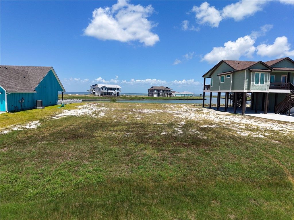 1513 Cape Velero Dr, Rockport, TX 78382 — exterior