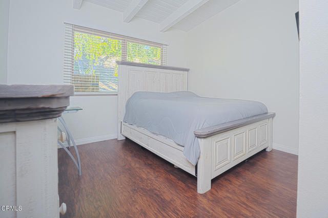 942 Woodlawn Drive, Thousand Oaks, CA 91360