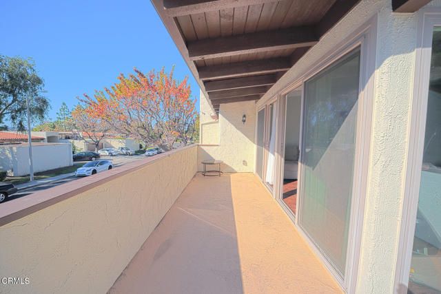 942 Woodlawn Drive, Thousand Oaks, CA 91360