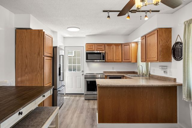 513 NW Morningside Drive, Grimes, IA 50111