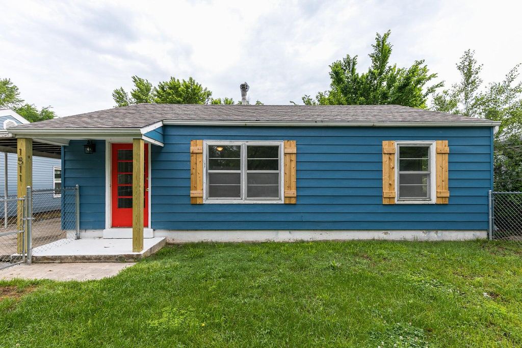 1511 West Hamilton Street, Springfield, MO 65802