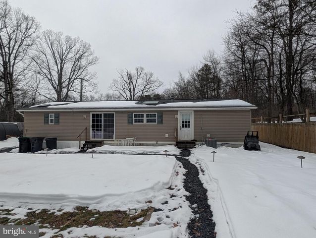 34 BLUE MOUNTAIN HTS, Schuylkill Haven, PA 17972