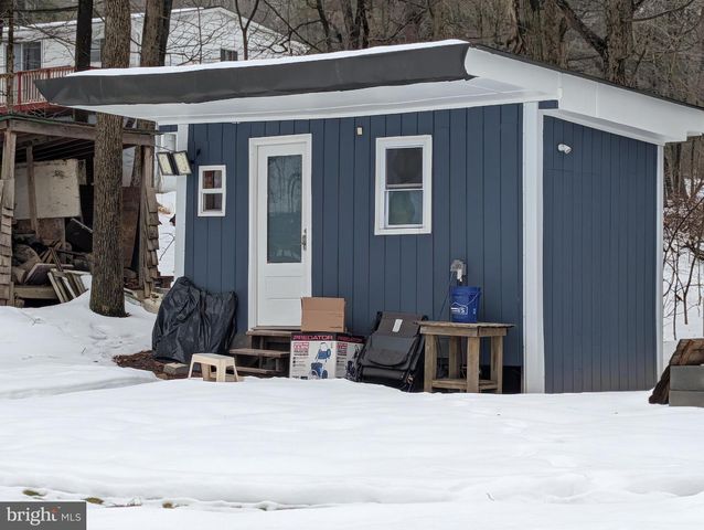 34 BLUE MOUNTAIN HTS, Schuylkill Haven, PA 17972