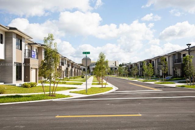 238 NW 11th COURT, Florida City, FL 33034