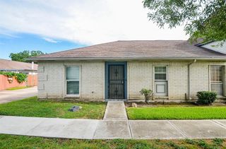 7323 Cook Road, Houston, TX 77072