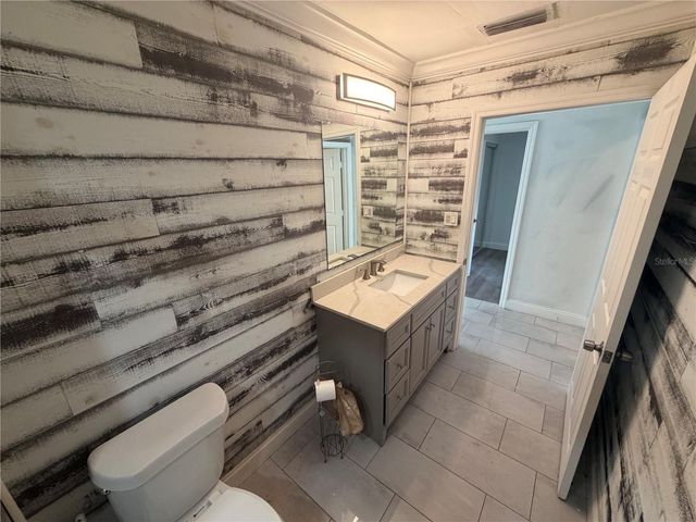 5103 N 30TH STREET, Tampa, FL 33610