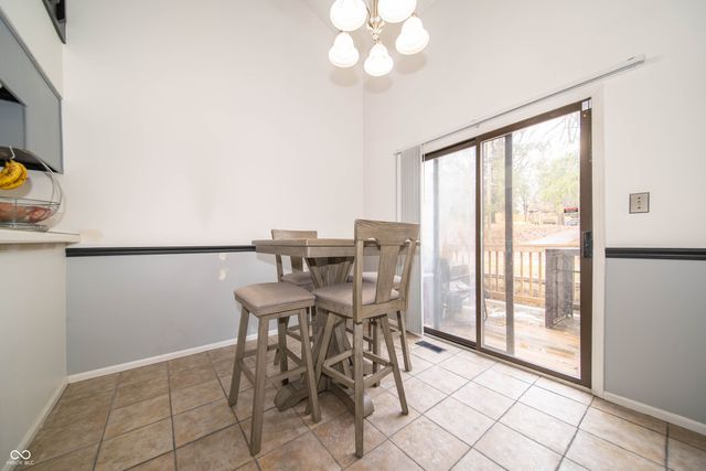 8109 Valley Farms Trail, Indianapolis, IN 46214