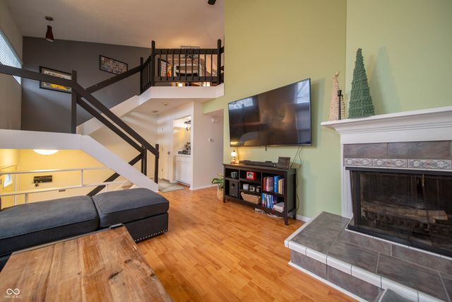 8109 Valley Farms Trail, Indianapolis, IN 46214