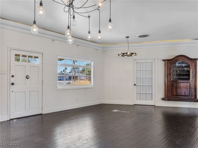 2800 Ashby Avenue, Las Vegas, NV 89102