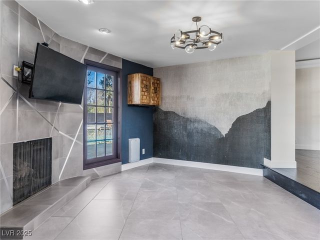 2800 Ashby Avenue, Las Vegas, NV 89102