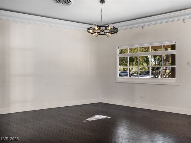 2800 Ashby Avenue, Las Vegas, NV 89102