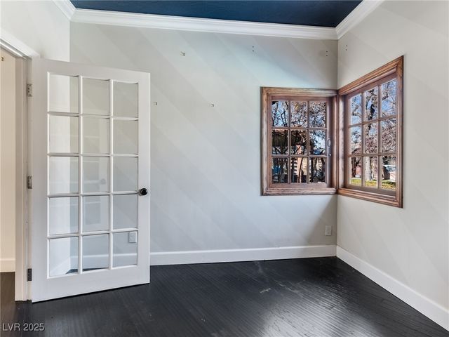 2800 Ashby Avenue, Las Vegas, NV 89102