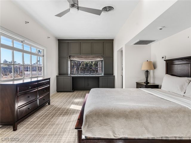 2800 Ashby Avenue, Las Vegas, NV 89102