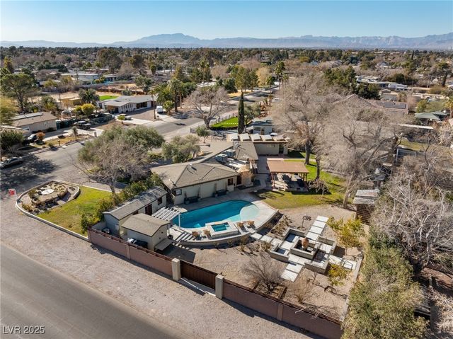 2800 Ashby Avenue, Las Vegas, NV 89102