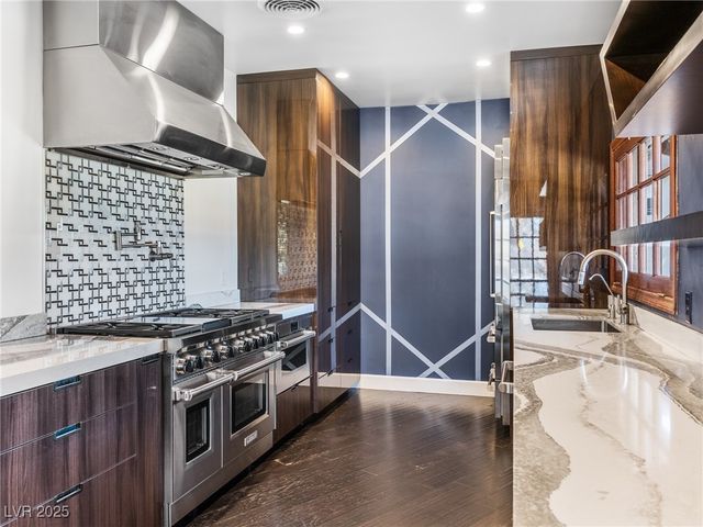 2800 Ashby Avenue, Las Vegas, NV 89102