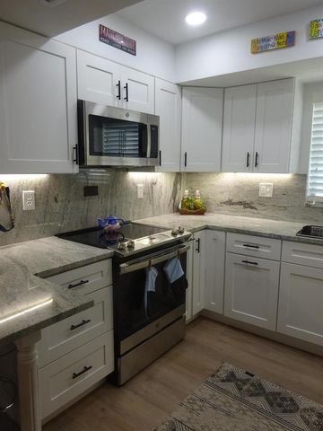 2864 E Crosley Dr Drive E A, West Palm Beach, FL 33415