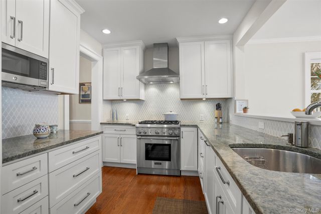 22 Ferncliff Road, Scarsdale, NY 10583