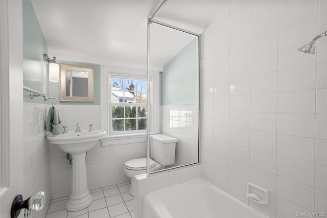 22 Ferncliff Road, Scarsdale, NY 10583