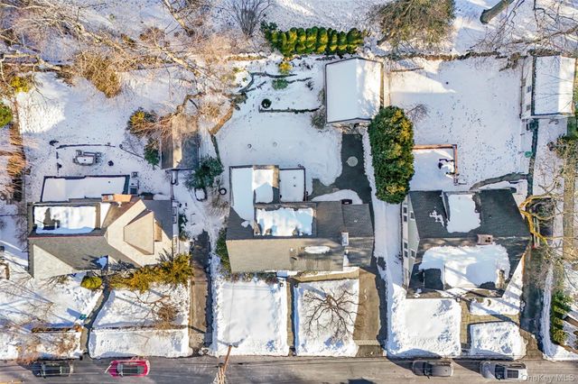 22 Ferncliff Road, Scarsdale, NY 10583