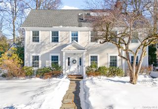 22 Ferncliff Road, Scarsdale, NY 10583