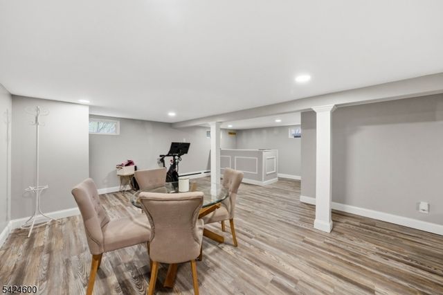 7 Jackson Ave, Vernon Twp., NJ 07462