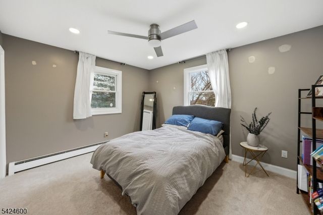 7 Jackson Ave, Vernon Twp., NJ 07462