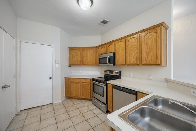 112 Tripp Trail, Denton, TX 76207
