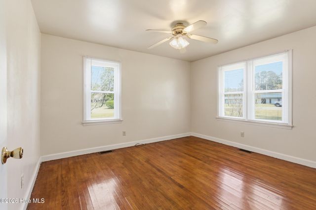 204 Glenburnie Drive, New Bern, NC 28560