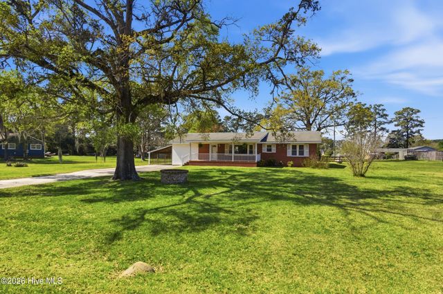 204 Glenburnie Drive, New Bern, NC 28560