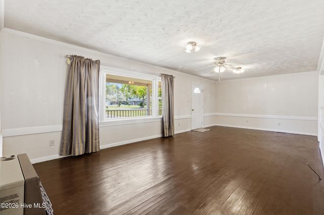 204 Glenburnie Drive, New Bern, NC 28560