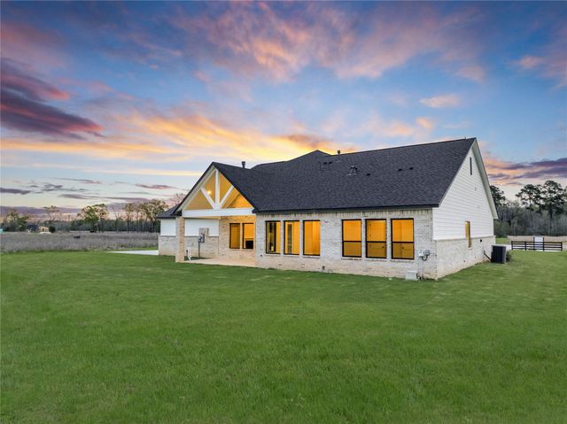 151 Seguin Drive, New Waverly, TX 77358