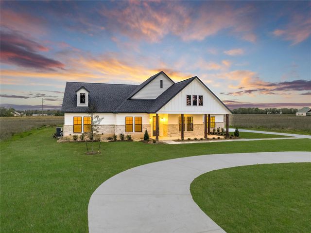 151 Seguin Drive, New Waverly, TX 77358