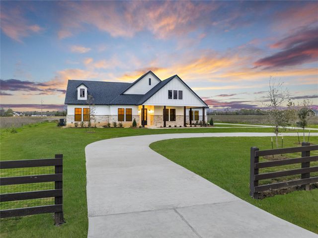 151 Seguin Drive, New Waverly, TX 77358